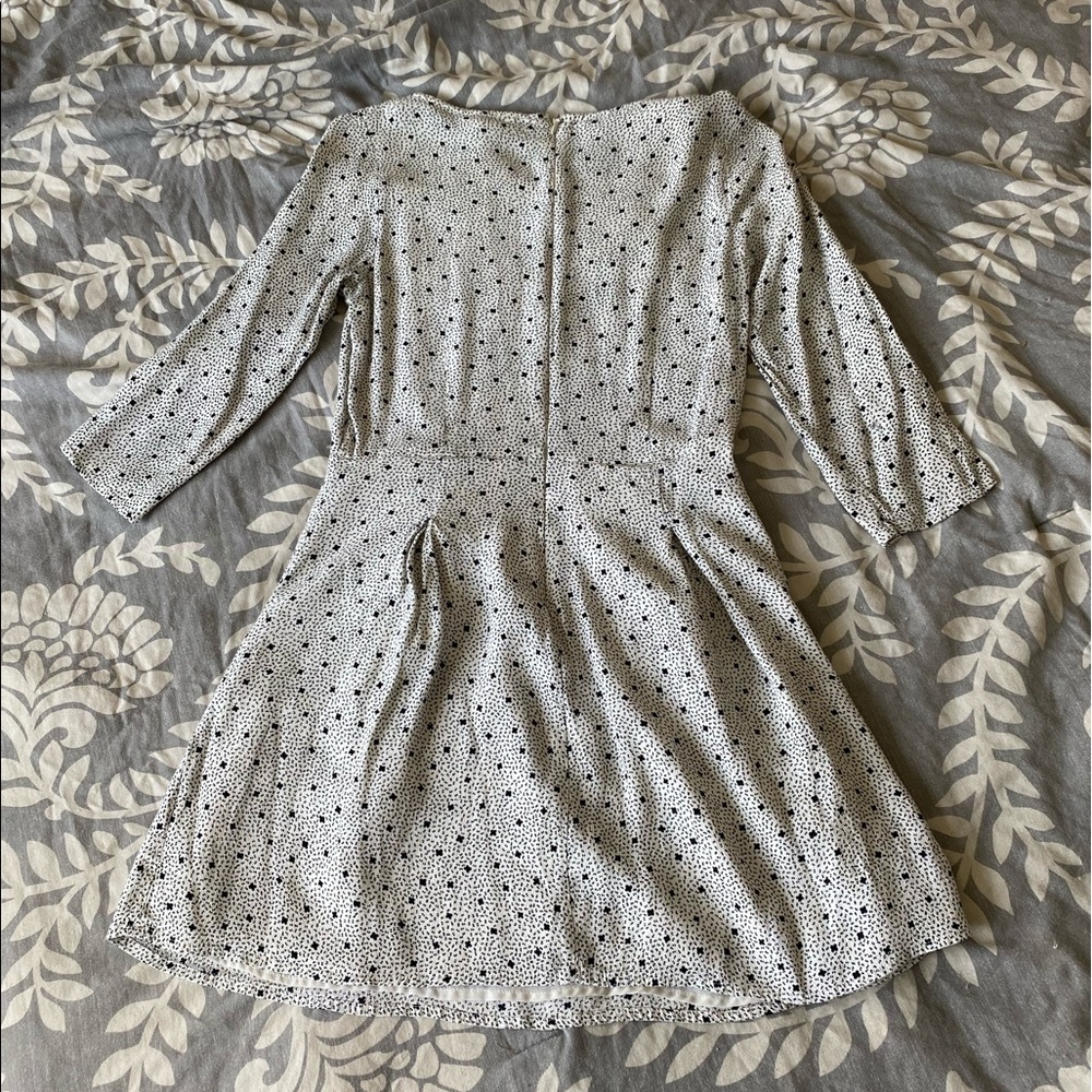 DONATED - Patterned shirt dress with pockets - Picture 9 of 11